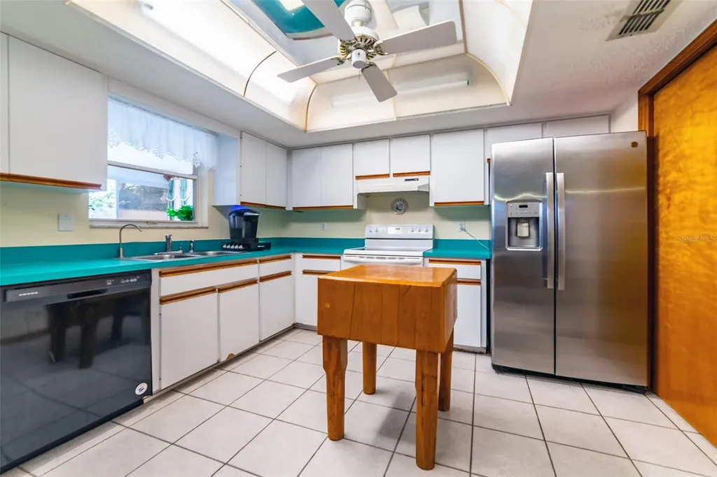 6810 Seaview Boulevard Hudson FL 34667