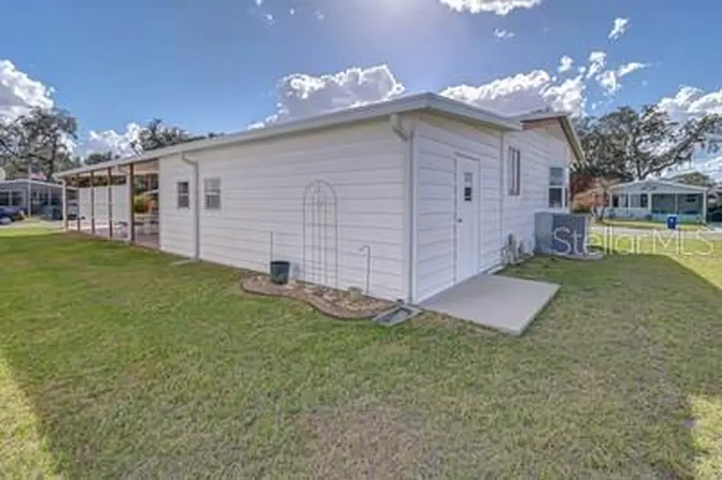35909 Bueno Drive Zephyrhills FL 33541