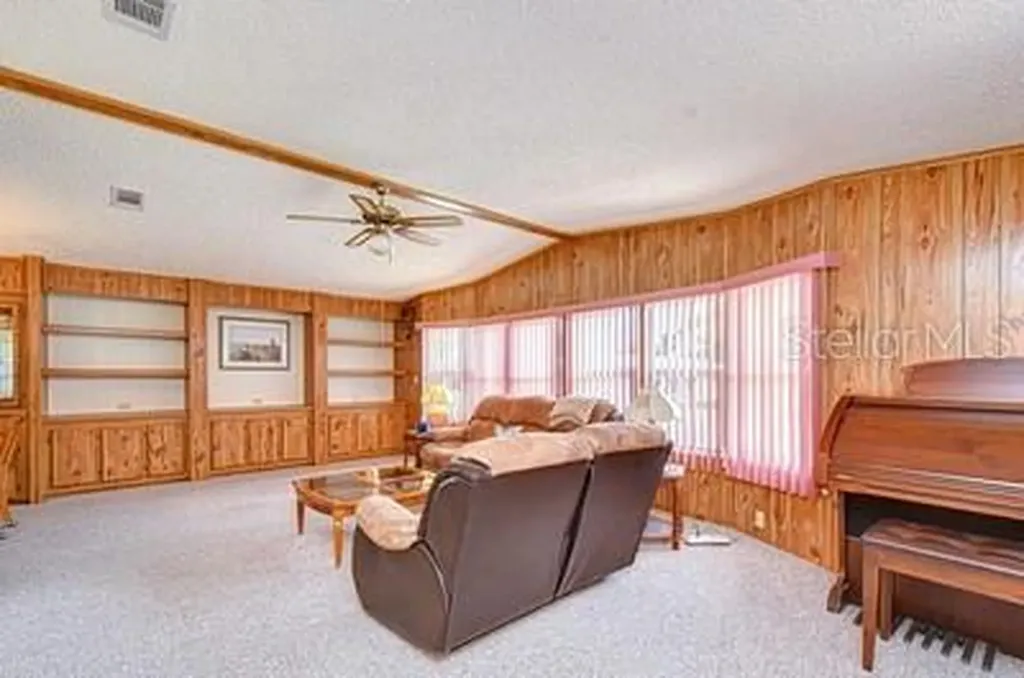 35909 Bueno Drive Zephyrhills FL 33541