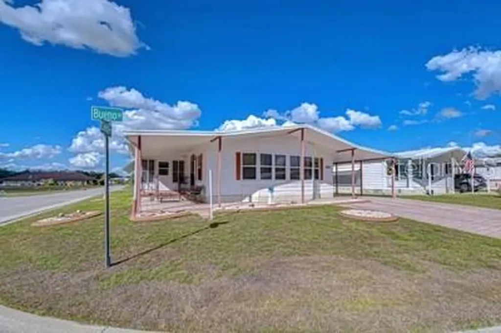 35909 Bueno Drive Zephyrhills FL 33541