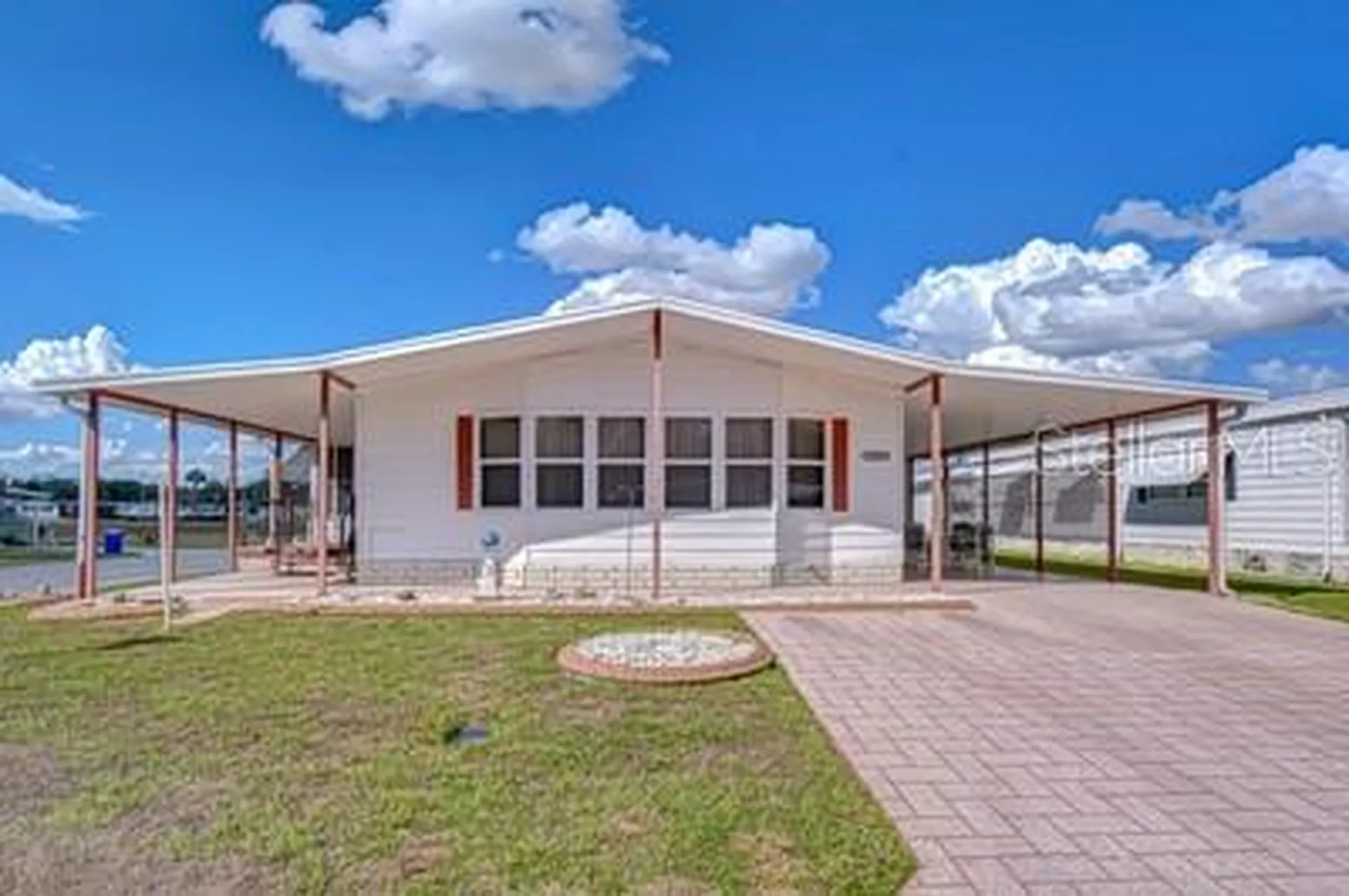 35909 Bueno Drive Zephyrhills FL 33541