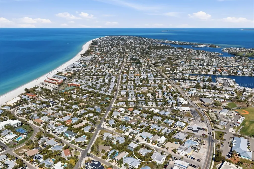 309 57th Street Holmes Beach FL 34217