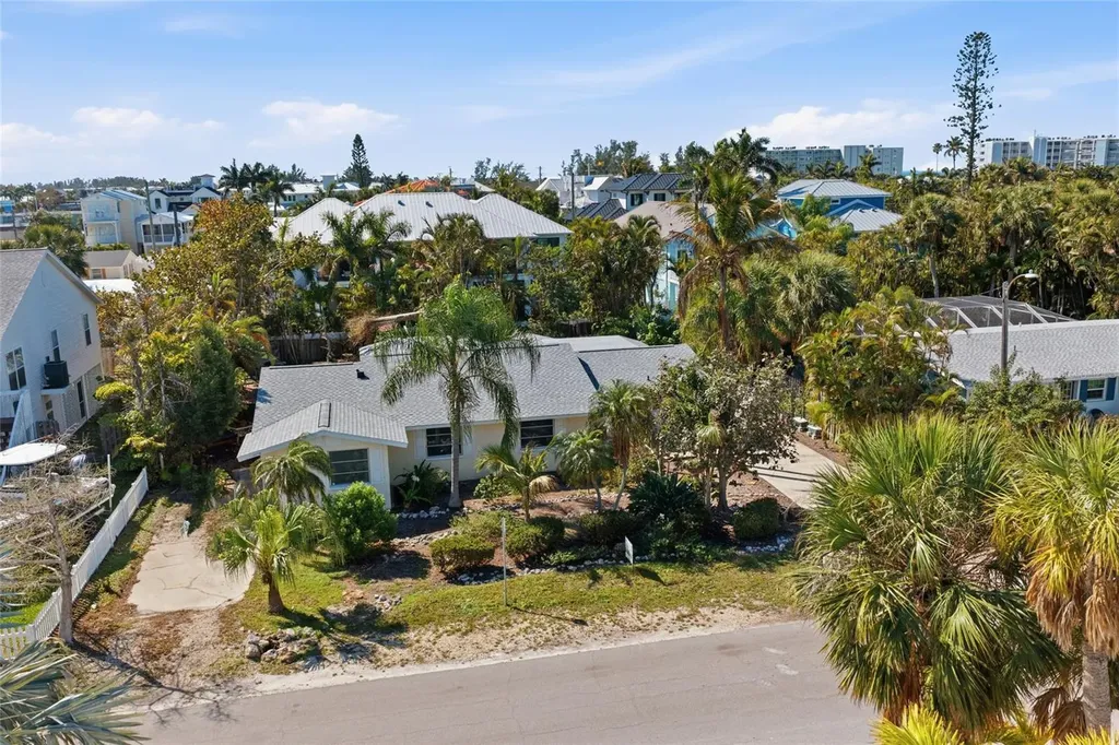 309 57th Street Holmes Beach FL 34217