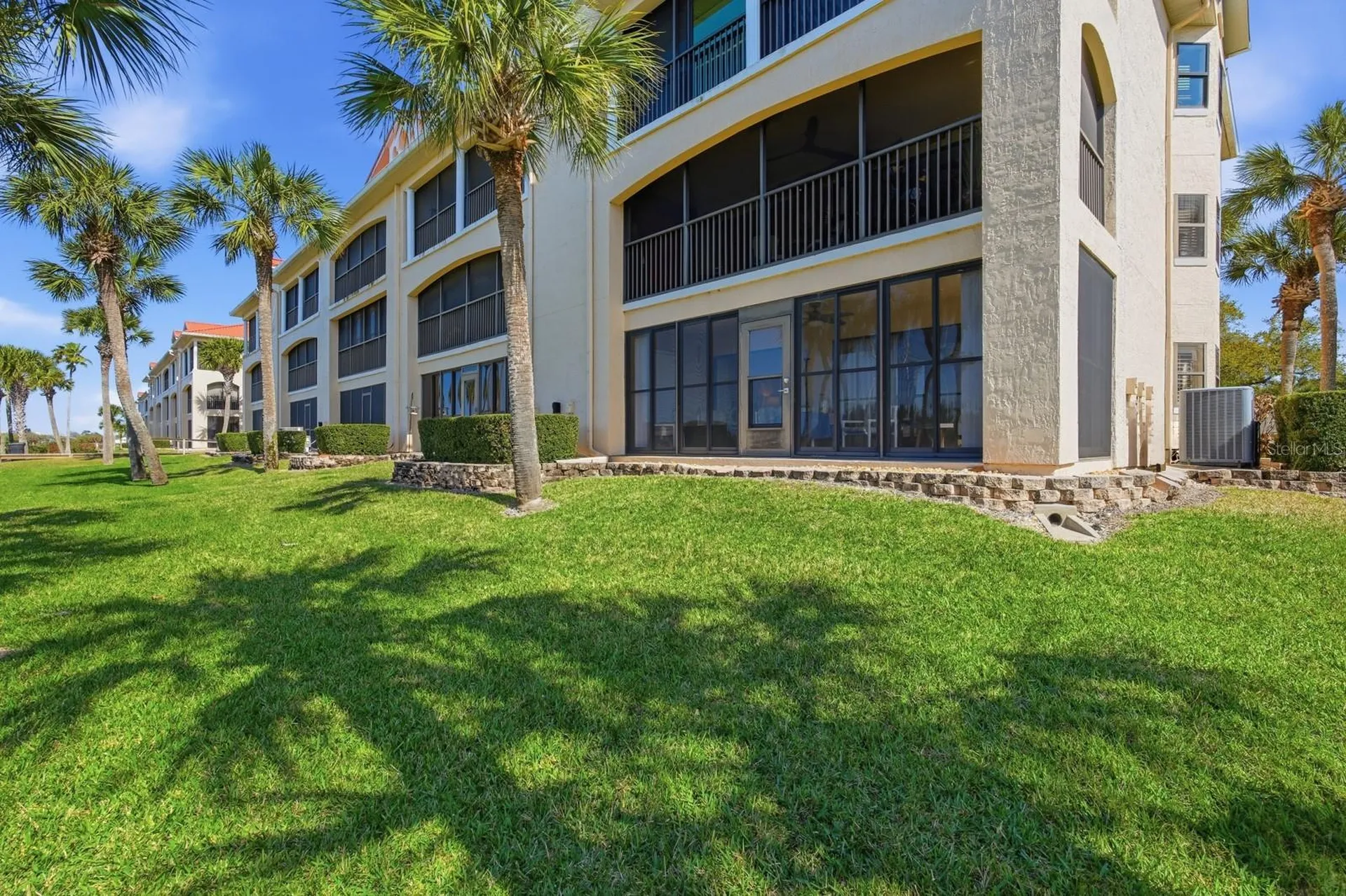 460 Bouchelle Drive New Smyrna Beach FL 32169