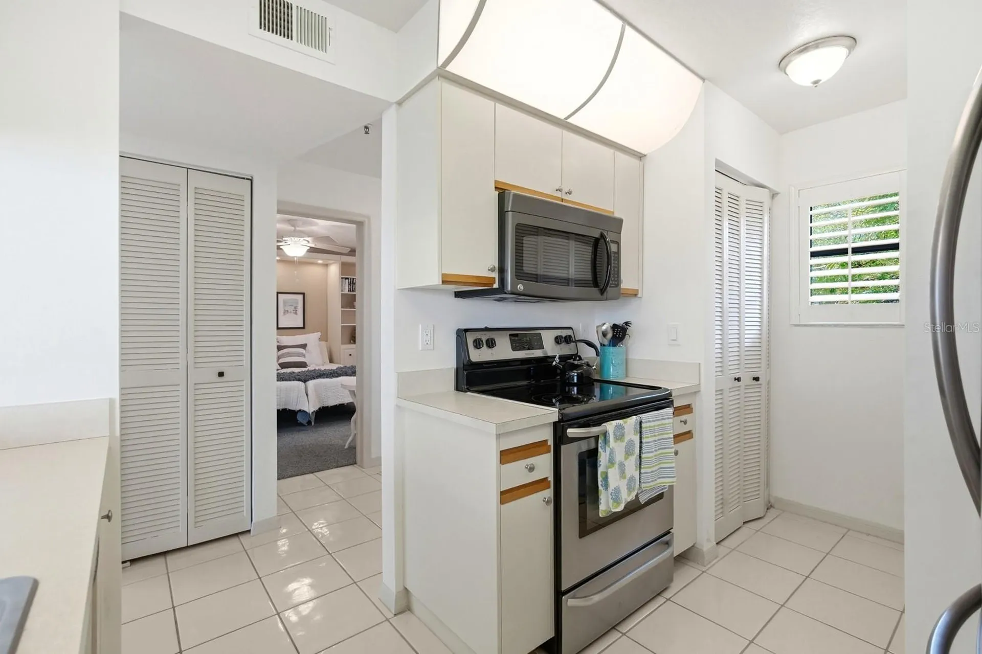 460 Bouchelle Drive New Smyrna Beach FL 32169