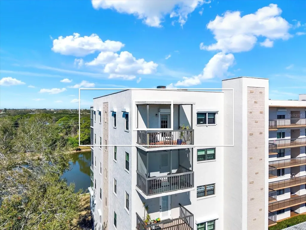 8186 Terrace Garden Drive N St Petersburg FL 33709