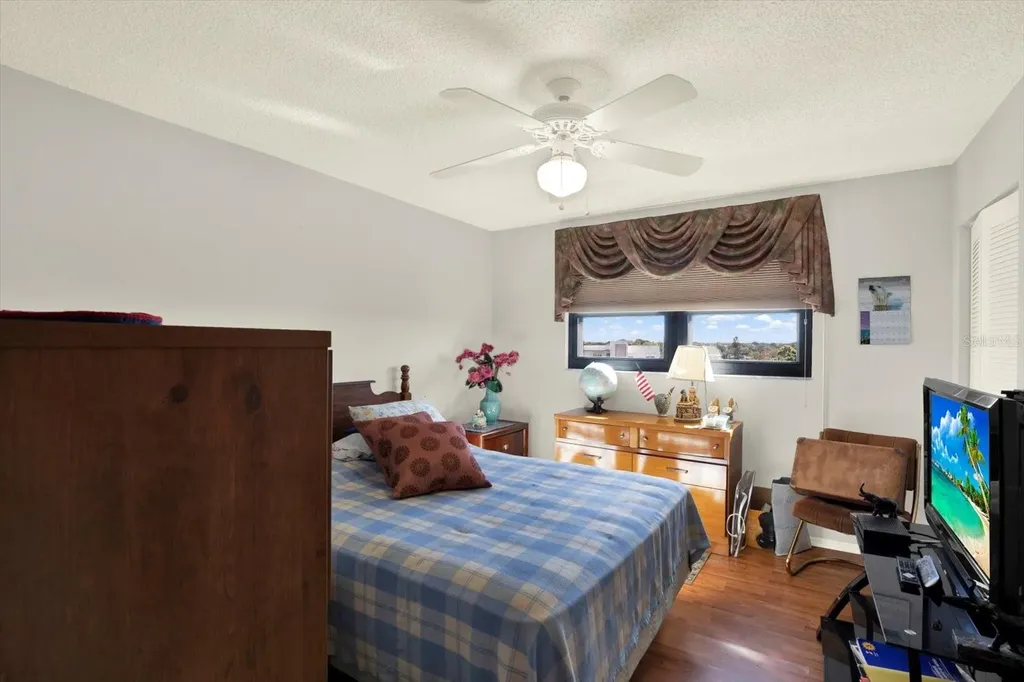 8186 Terrace Garden Drive N St Petersburg FL 33709