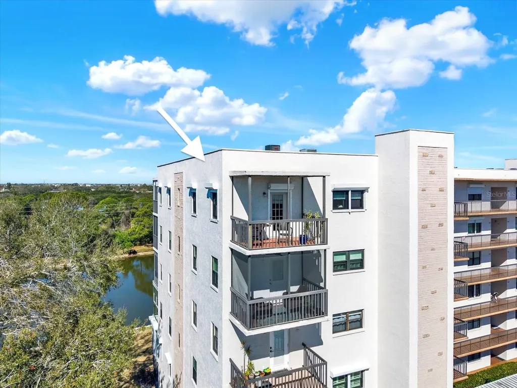 8186 Terrace Garden Drive N St Petersburg FL 33709