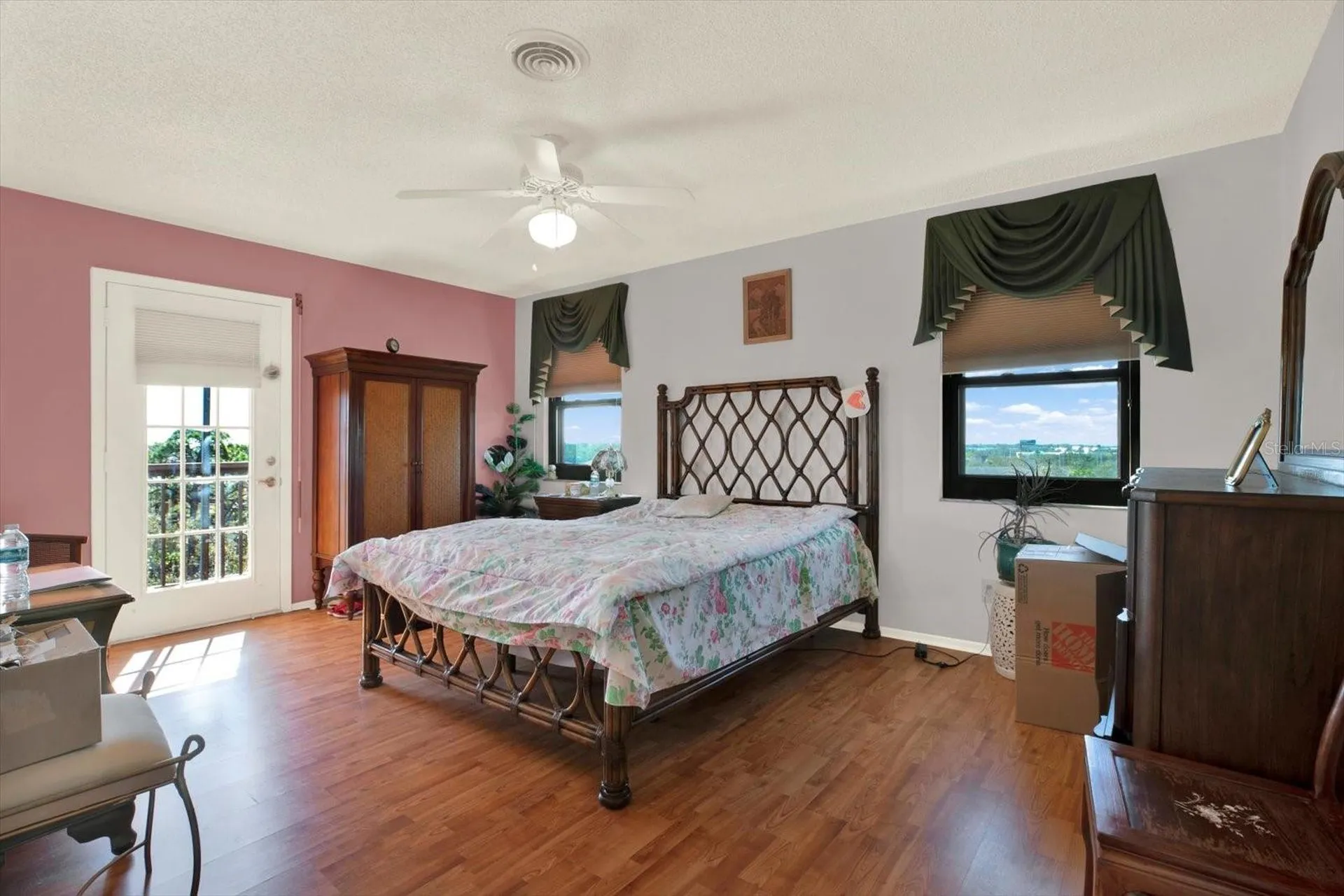8186 Terrace Garden Drive N St Petersburg FL 33709