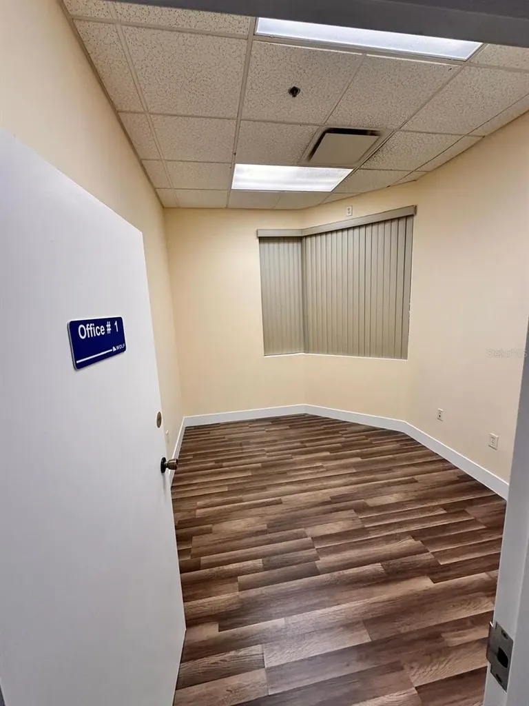 7901 Kingspointe Parkway Orlando FL 32819