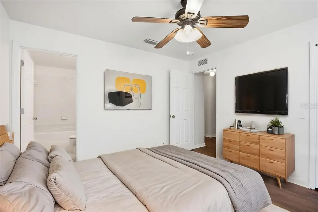 9620 Charlesberg Drive Tampa FL 33635