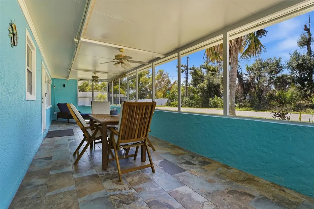 2400 Pine Court Nokomis FL 34275