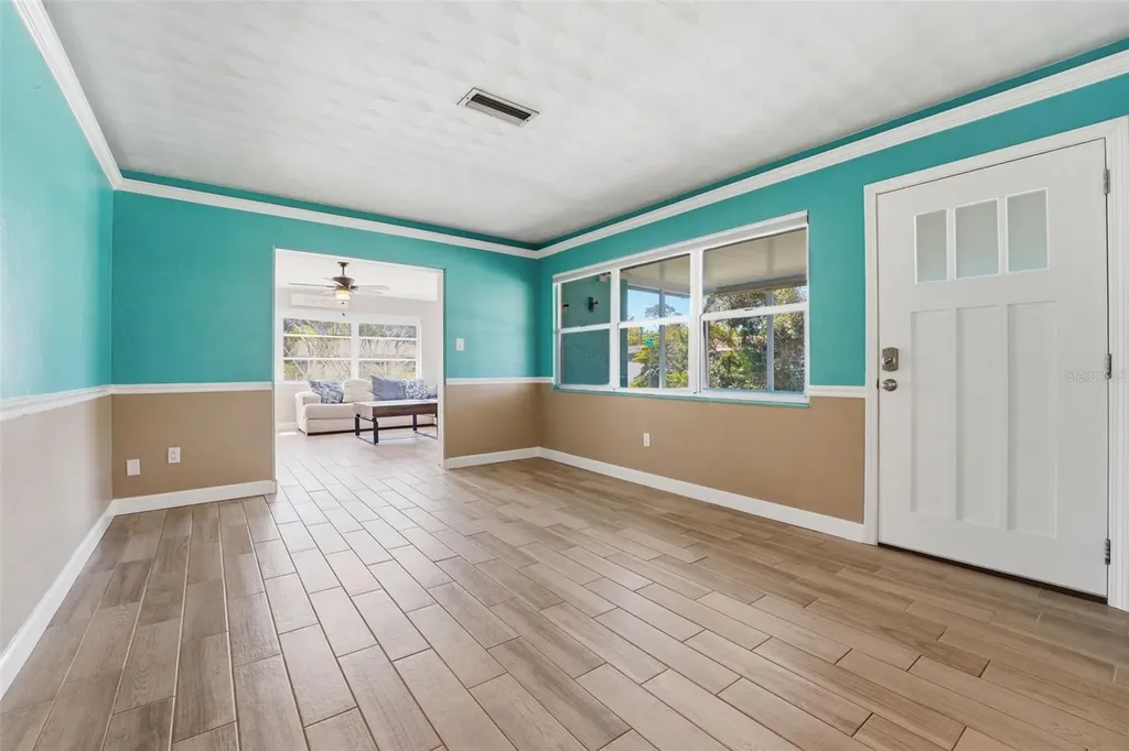 2400 Pine Court Nokomis FL 34275
