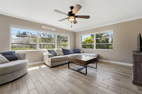 2400 Pine Court Nokomis FL 34275