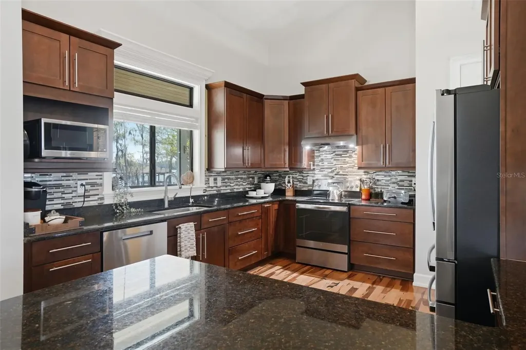 834 Millshore Drive Chuluota FL 32766