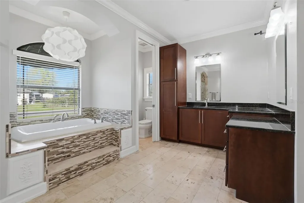 834 Millshore Drive Chuluota FL 32766