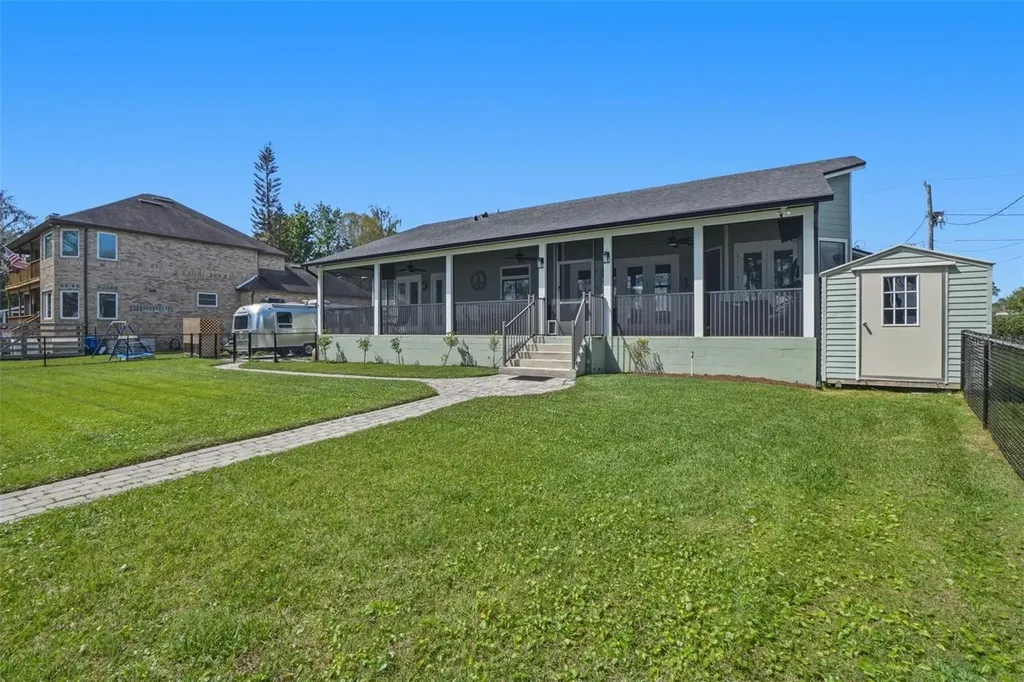 834 Millshore Drive Chuluota FL 32766