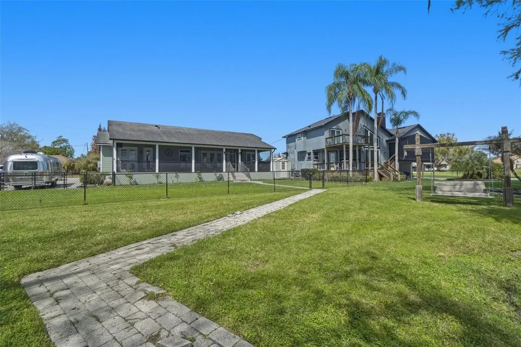 834 Millshore Drive Chuluota FL 32766