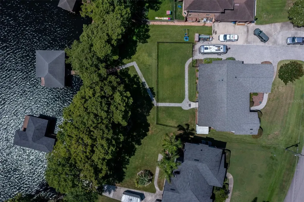 834 Millshore Drive Chuluota FL 32766