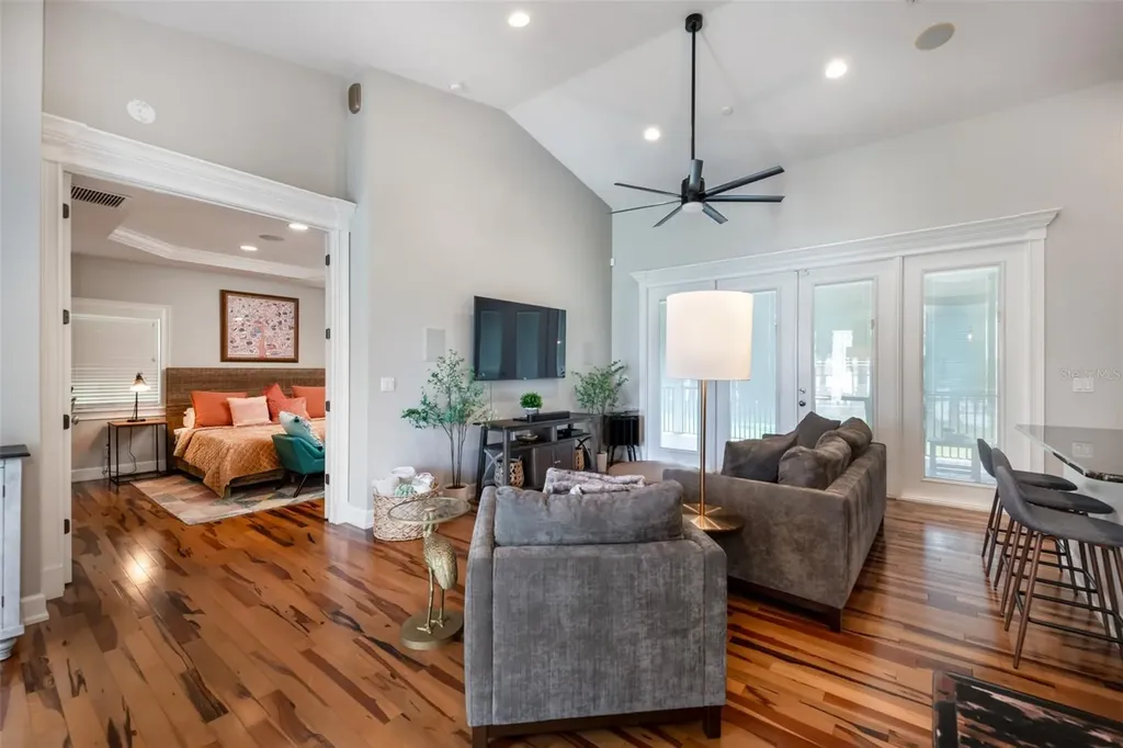 834 Millshore Drive Chuluota FL 32766