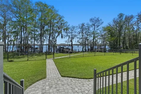 834 Millshore Drive Chuluota FL 32766