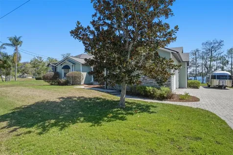 834 Millshore Drive Chuluota FL 32766
