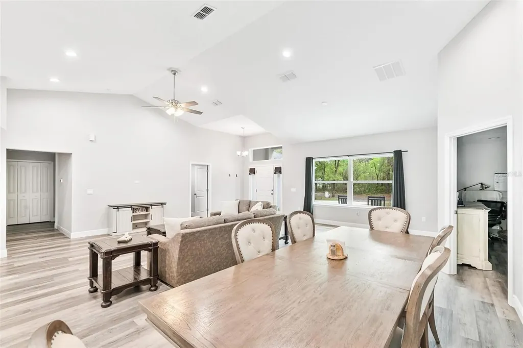2145 Hamilton Avenue Orange City FL 32763