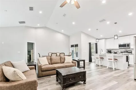 2145 Hamilton Avenue Orange City FL 32763