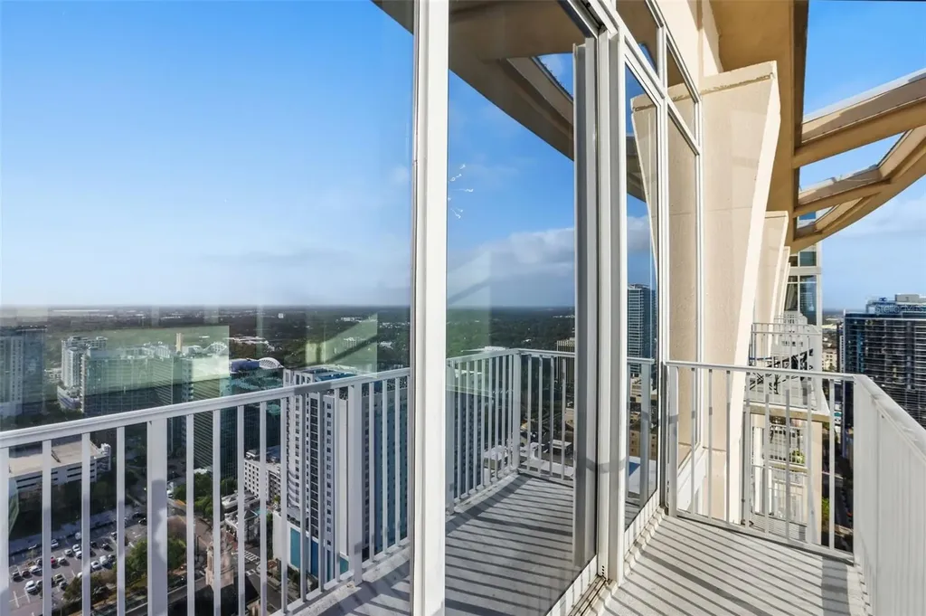 155 S Court Avenue Orlando FL 32801