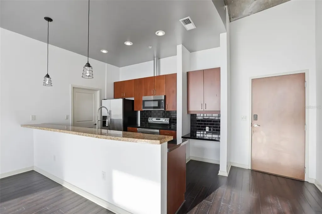 155 S Court Avenue Orlando FL 32801