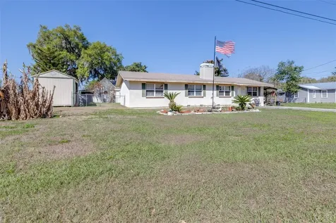 389 Mimosa Avenue Homeland FL 33847