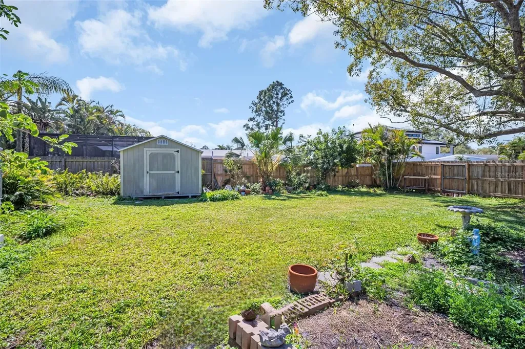 1884 San Mateo Drive Dunedin FL 34698