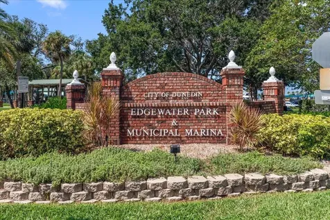 1884 San Mateo Drive Dunedin FL 34698