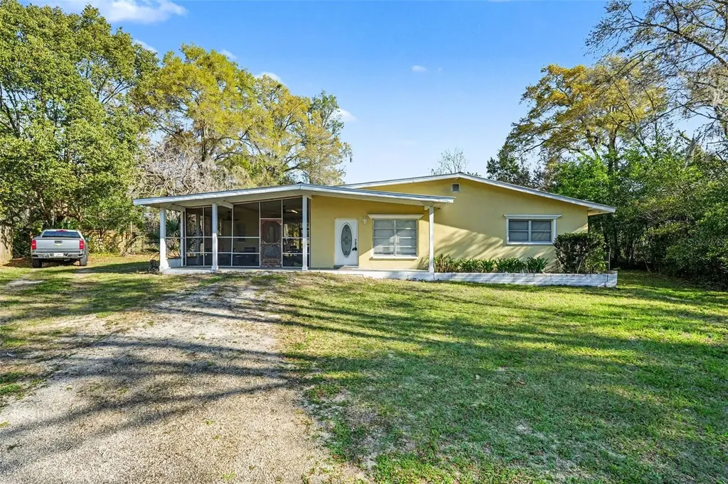 9101 S Sunset Point Floral City FL 34436