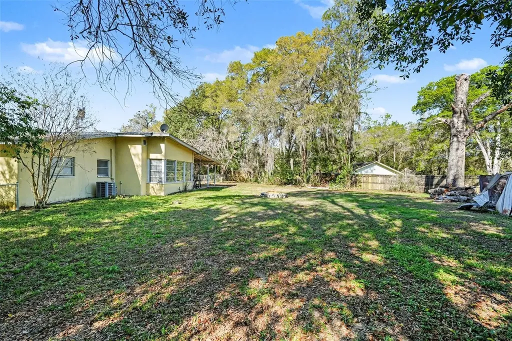 9101 S Sunset Point Floral City FL 34436