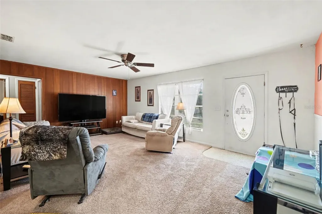 9101 S Sunset Point Floral City FL 34436