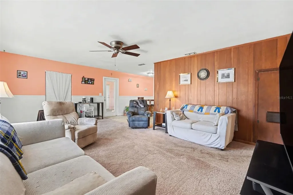 9101 S Sunset Point Floral City FL 34436