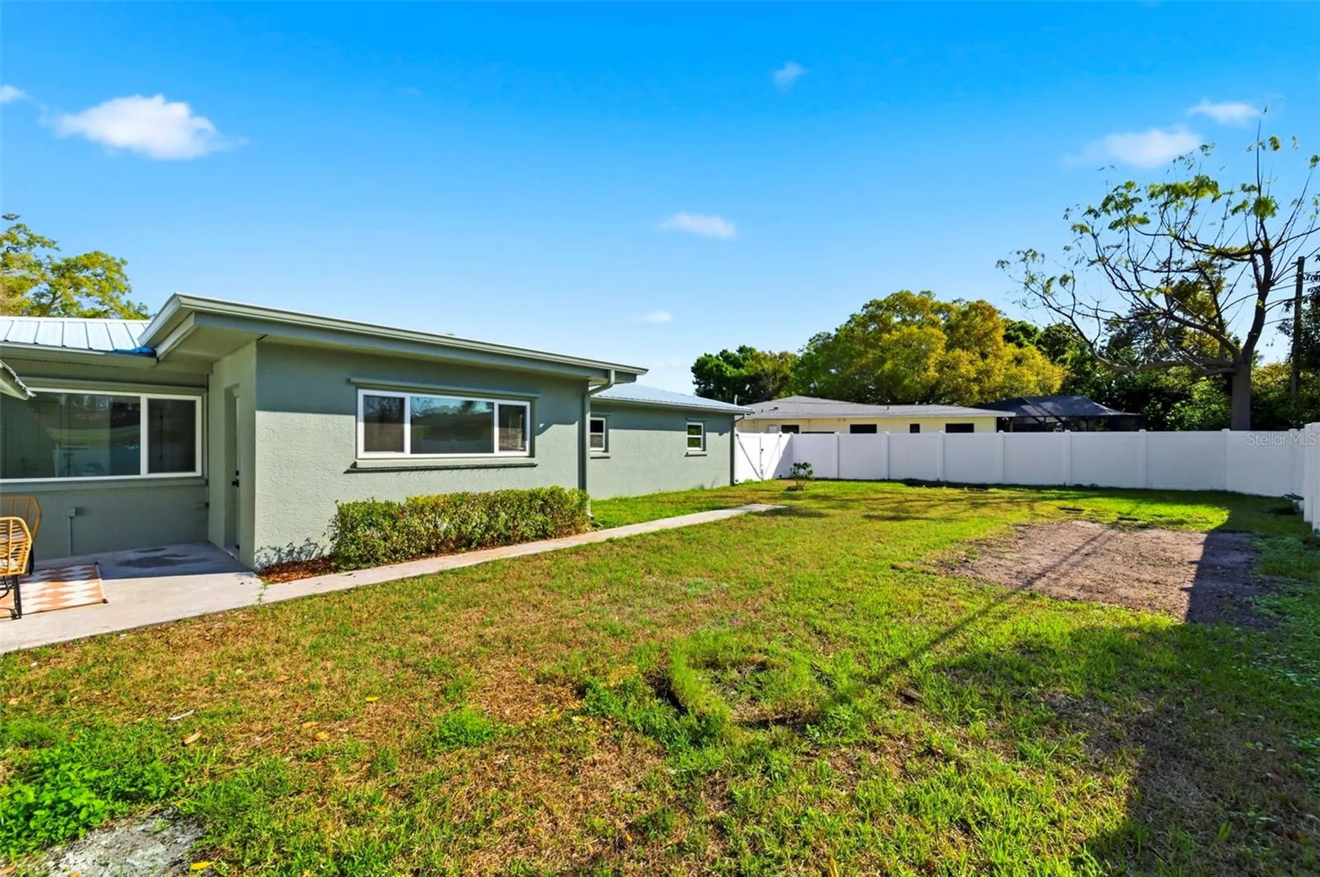 5220 27th Avenue N St Petersburg FL 33710