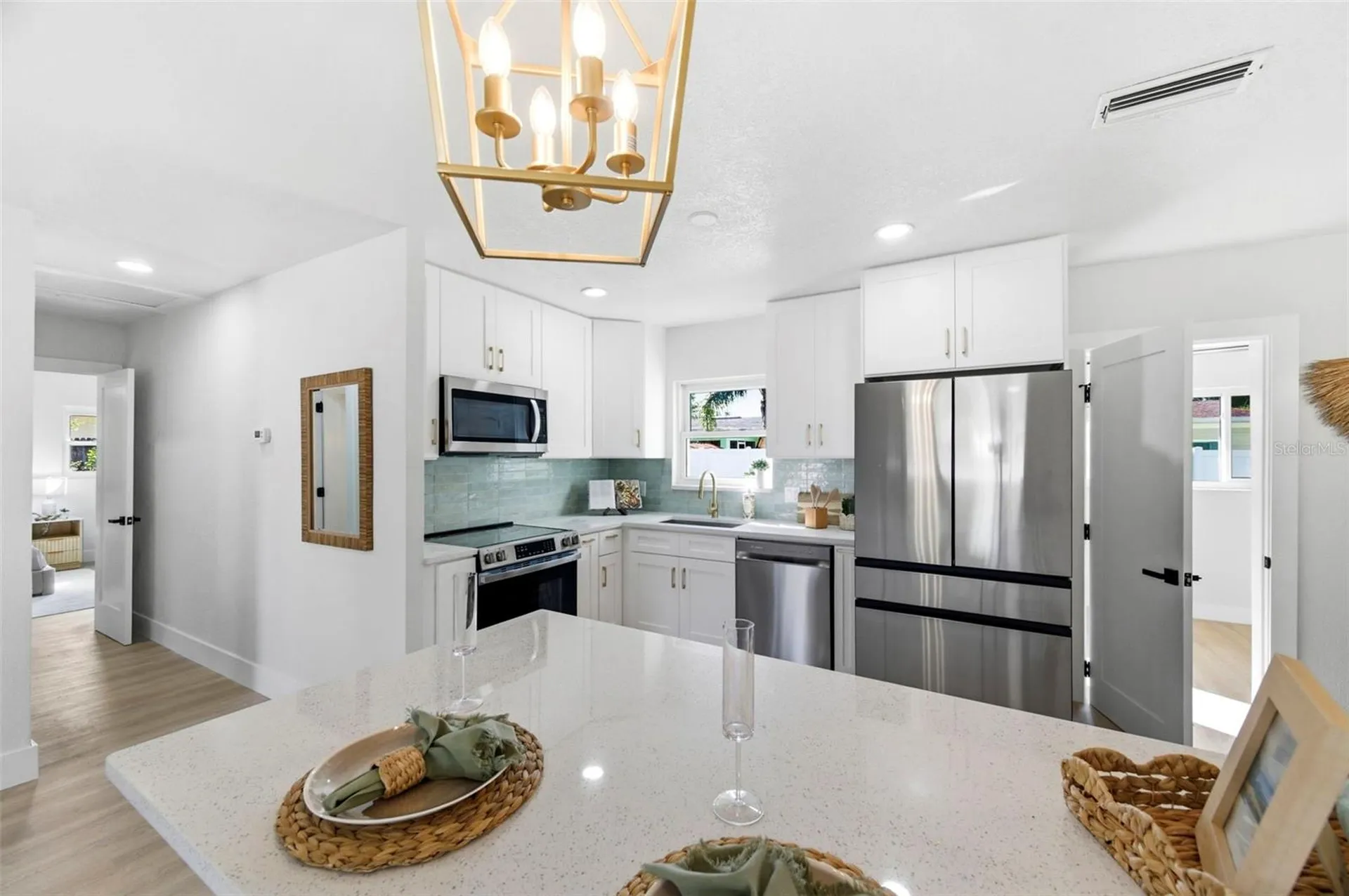 5220 27th Avenue N St Petersburg FL 33710