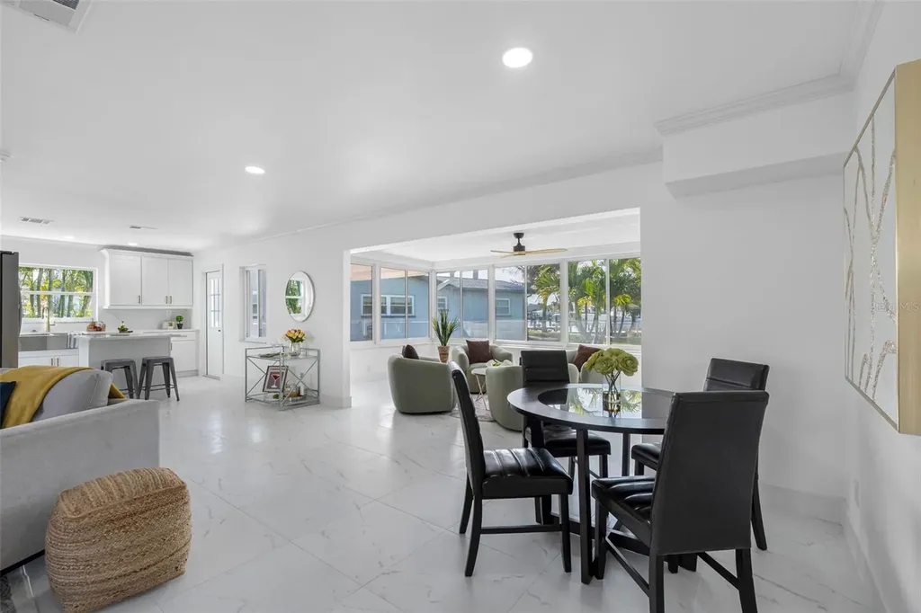 785 115th Avenue Treasure Island FL 33706