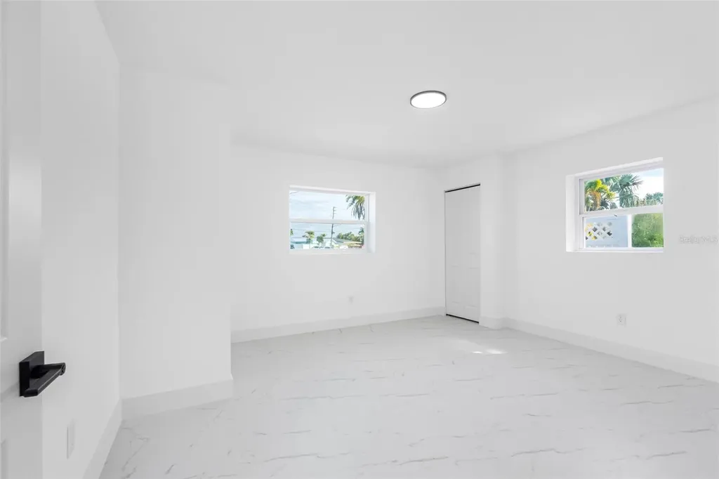 785 115th Avenue Treasure Island FL 33706
