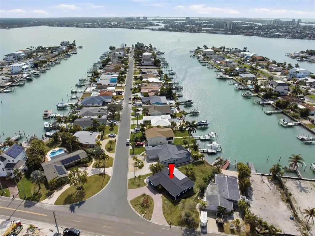 785 115th Avenue Treasure Island FL 33706