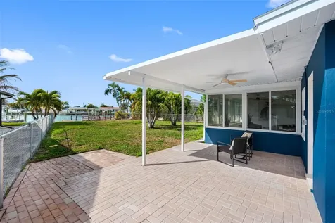 785 115th Avenue Treasure Island FL 33706