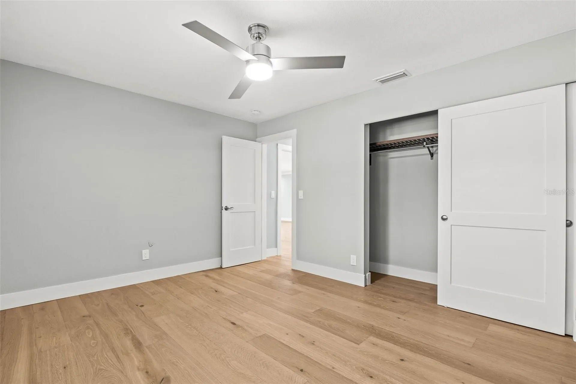 170 98th Avenue N St Petersburg FL 33702