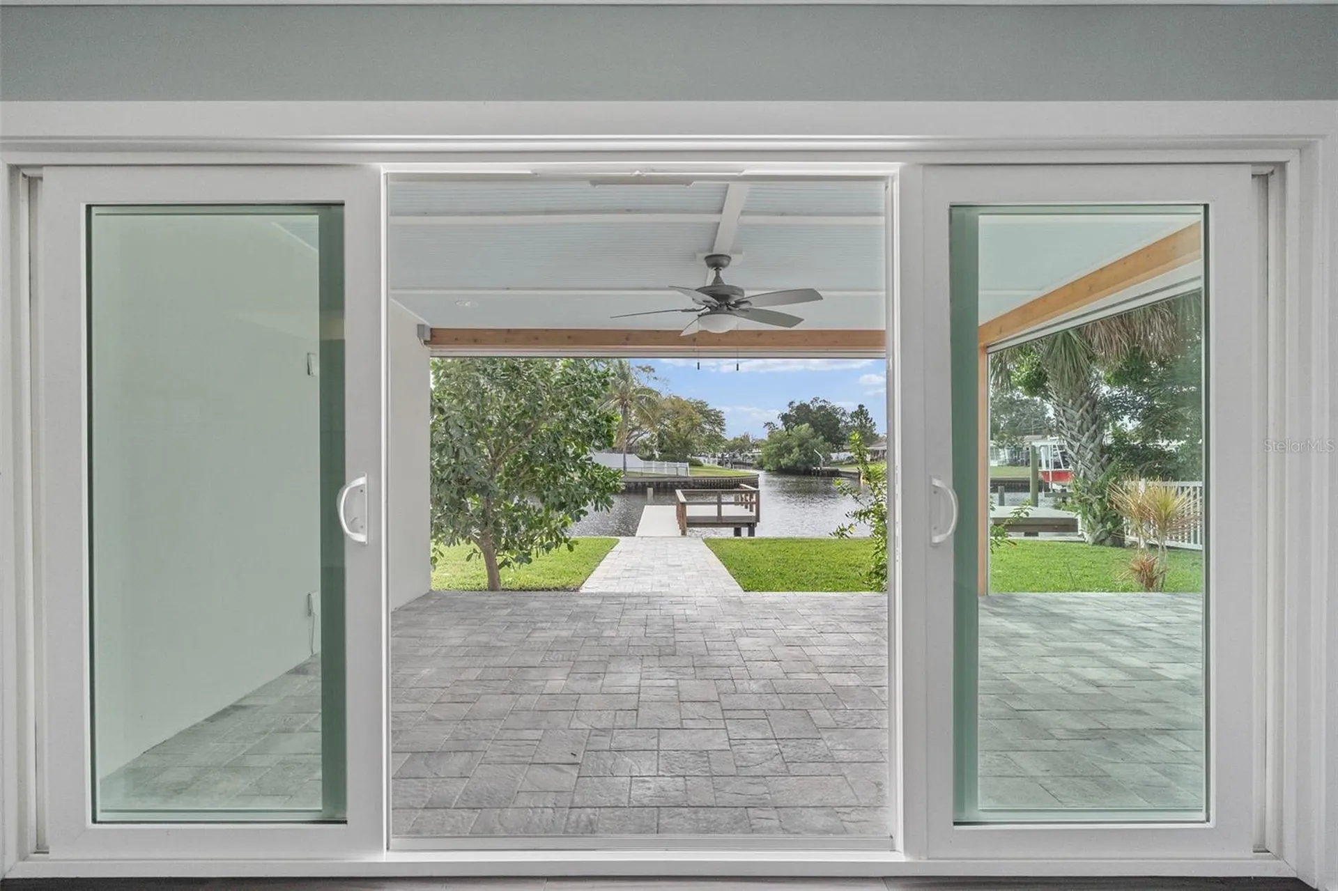 170 98th Avenue N St Petersburg FL 33702