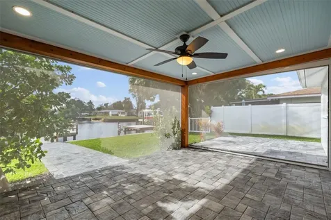 170 98th Avenue N St Petersburg FL 33702