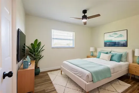 1517 Hallam Court N Lakeland FL 33813