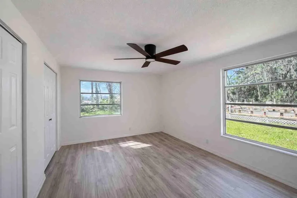 502 NW Crystal Street Crystal River FL 34428
