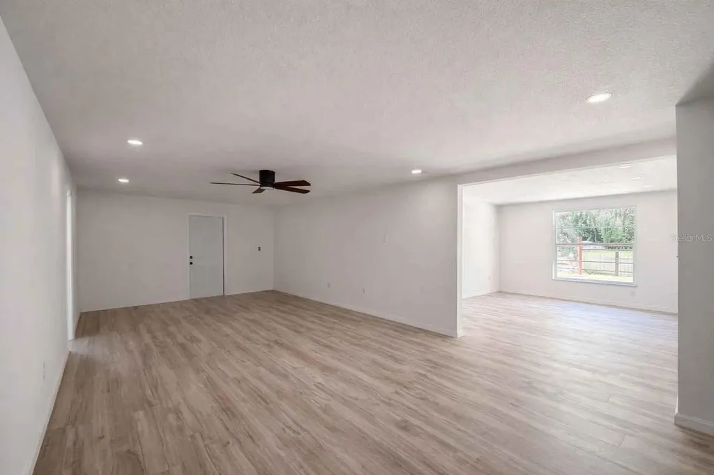 502 NW Crystal Street Crystal River FL 34428