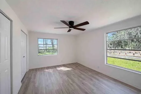 502 NW Crystal Street Crystal River FL 34428